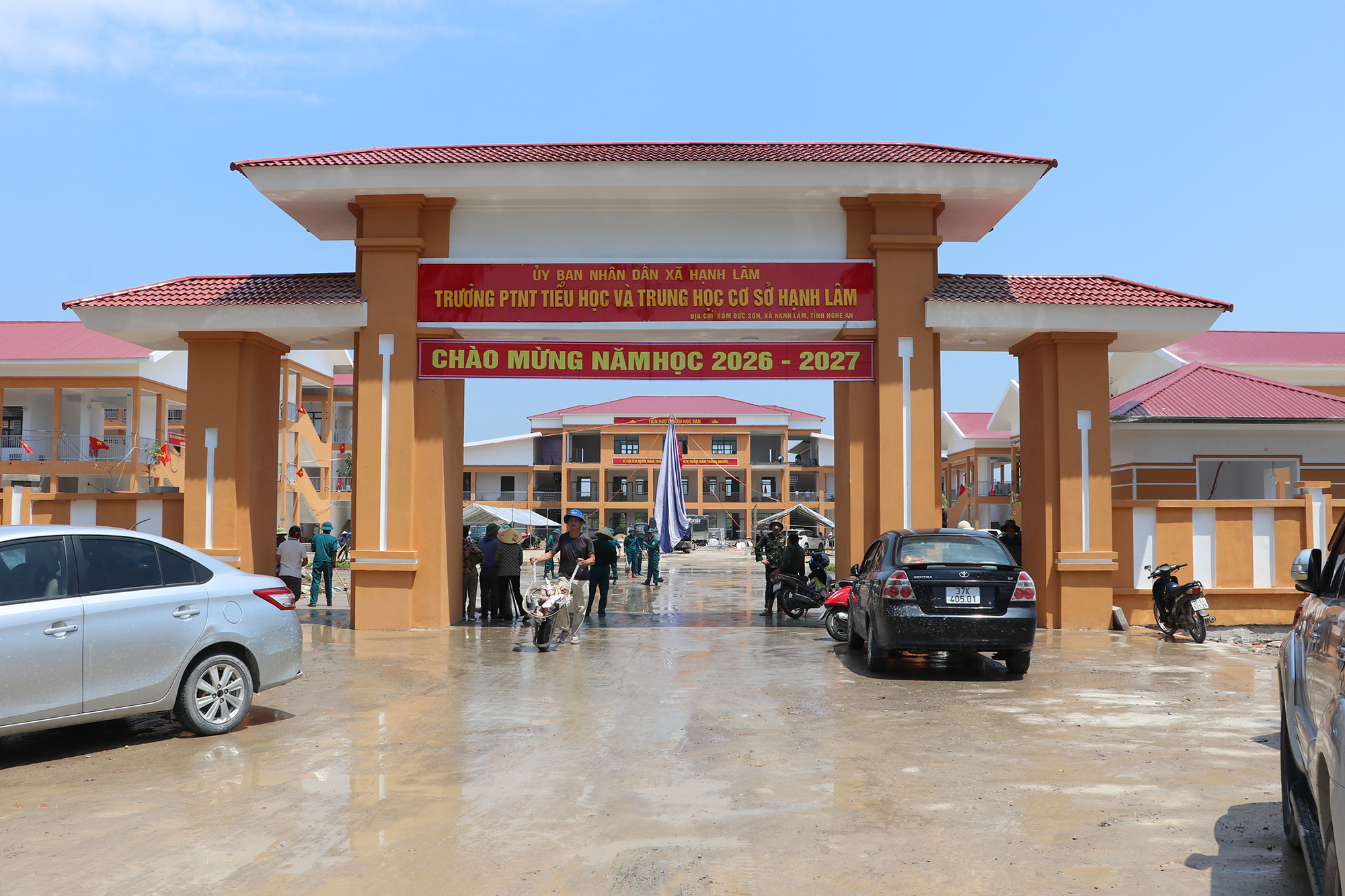 Anh-tin-bai